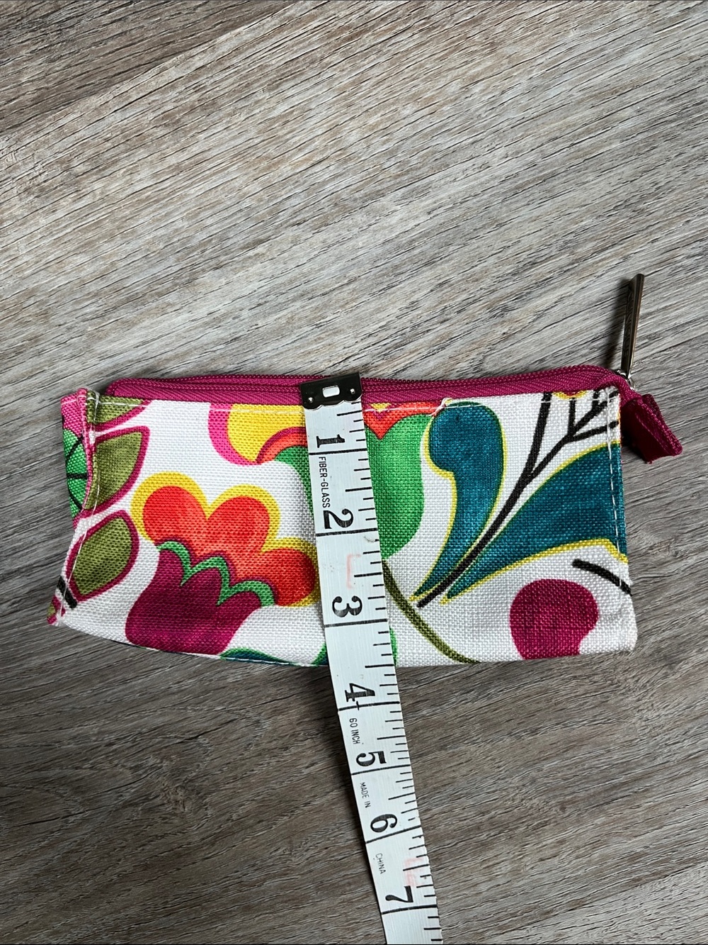 Clinique Multicolor Floral Canvas Cosmetic Pouch - Pink Zipper - Picture 3 of 6